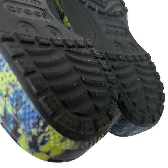 Crocs Classic Tie Dye Graphic Unisex Clog Sandals Women Size 9 - Picture 9 of 10